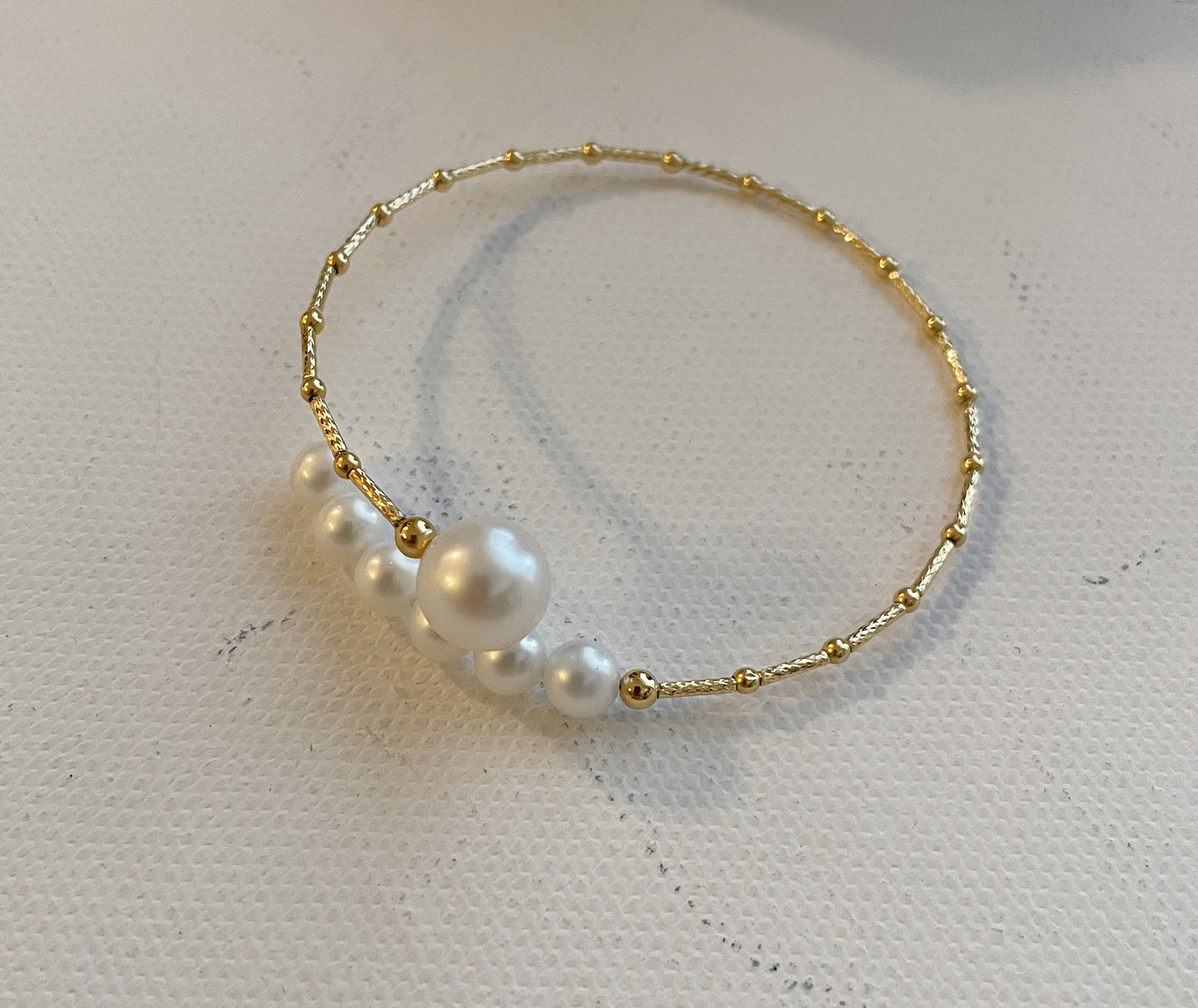 Genuine 18k gold with real Freshwater Pearls Bracelet