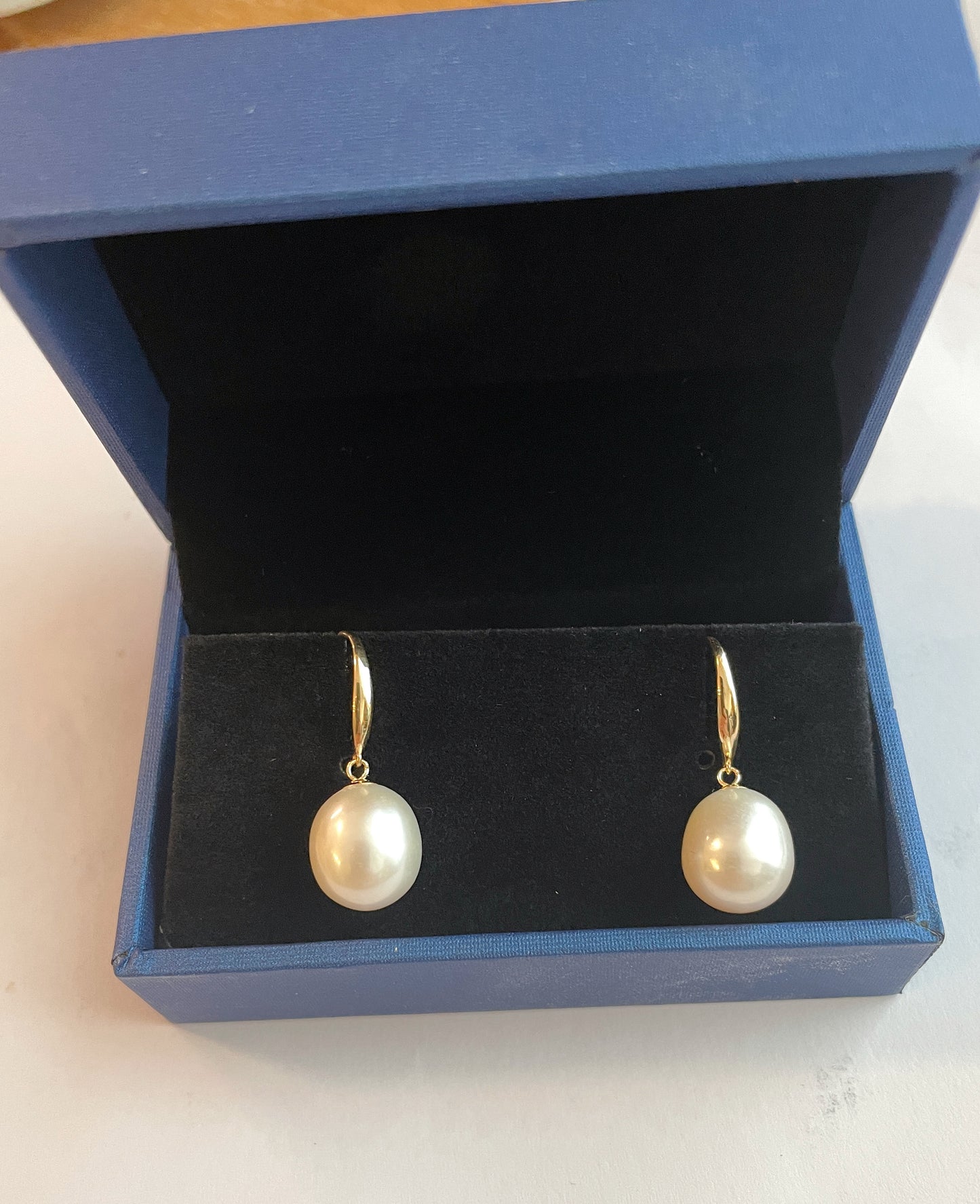 Genuine 18k Gold with Freshwater Pearl Earrings