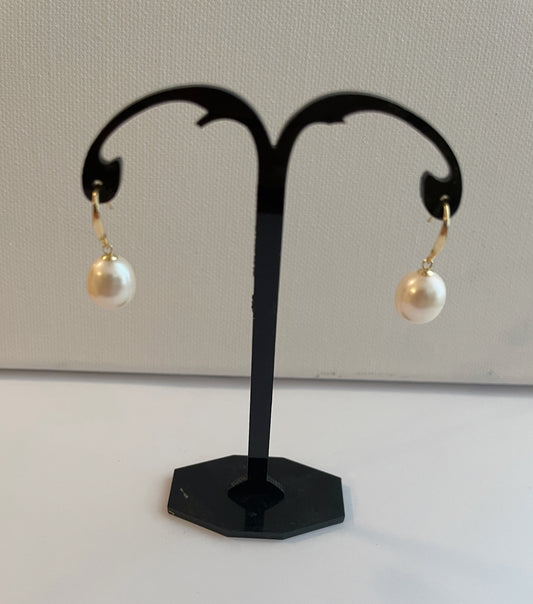 Genuine 18k Gold with Freshwater Pearl Earrings